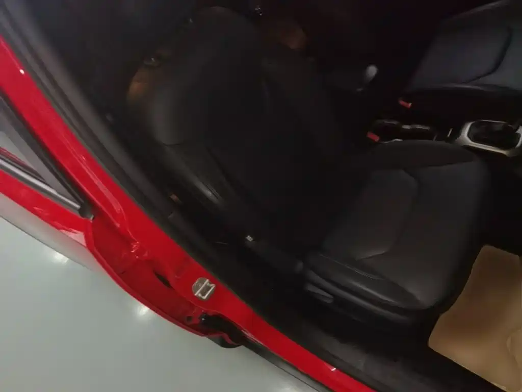 Jeep Renegade — миниатюра 25