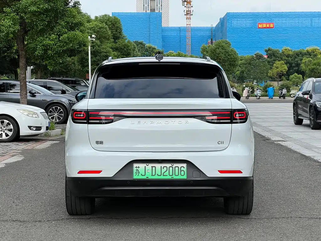 Leapmotor Leapmotor C11 — миниатюра 6