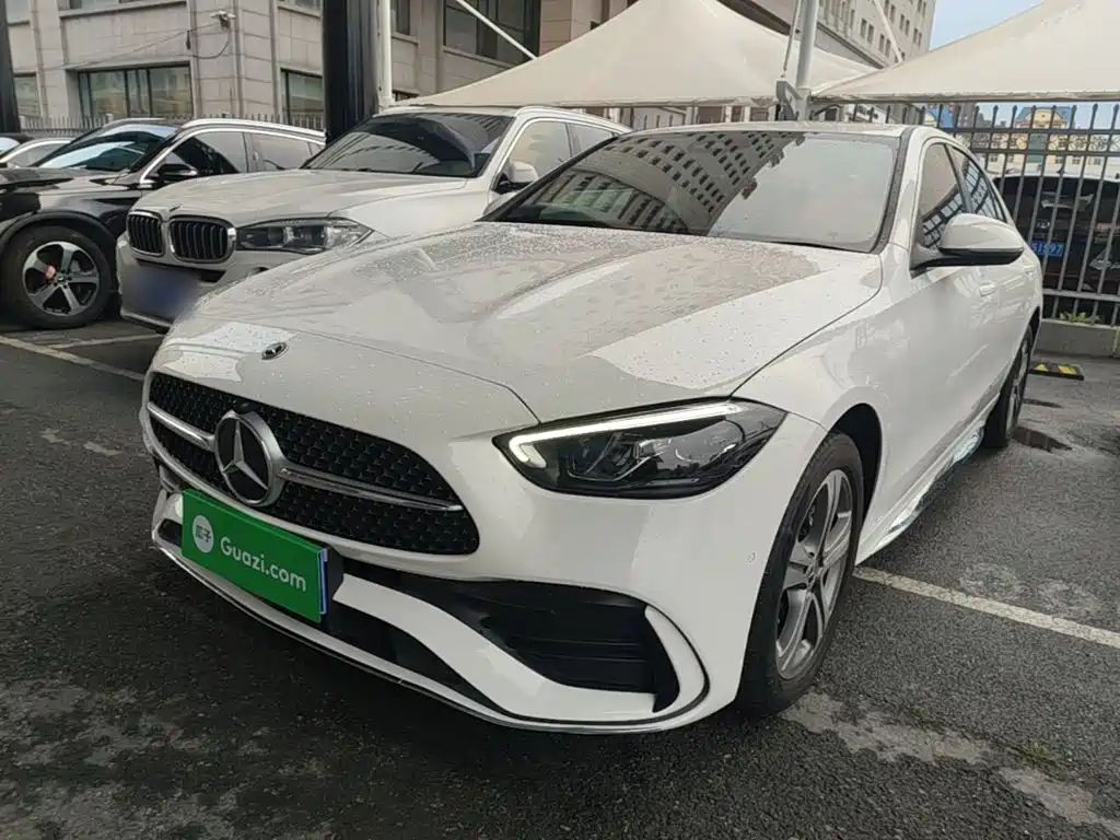 Mercedes-Benz C-Class — миниатюра 2