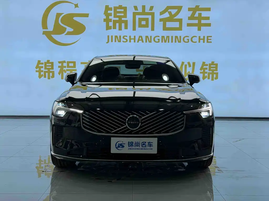 Volvo S90 — миниатюра 3