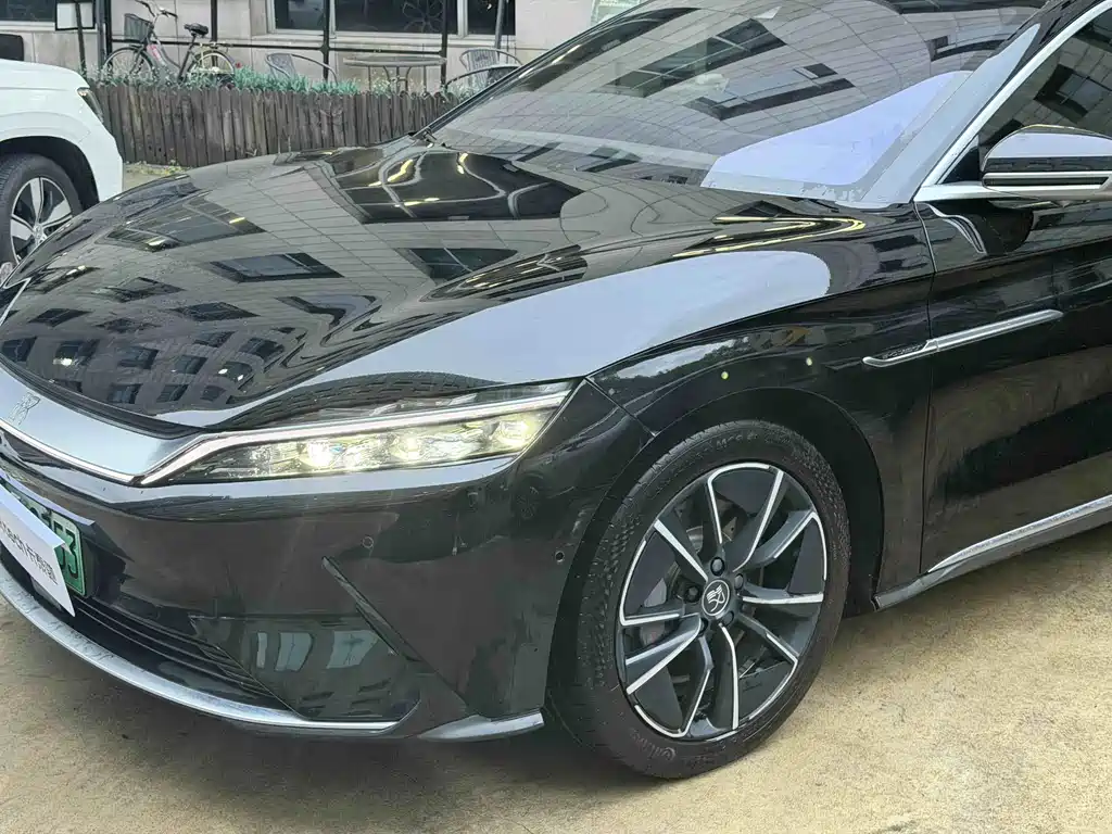 BYD Han — миниатюра 5