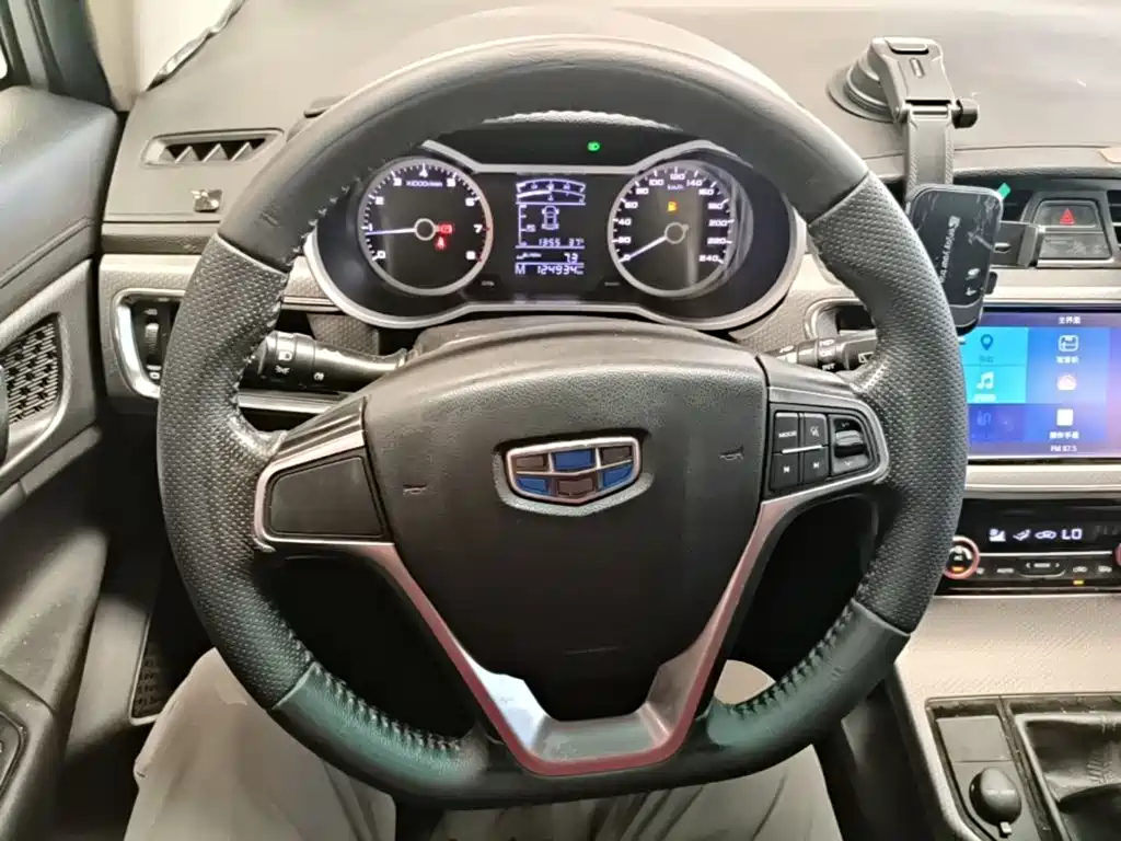 Geely Emgrand GS — миниатюра 11