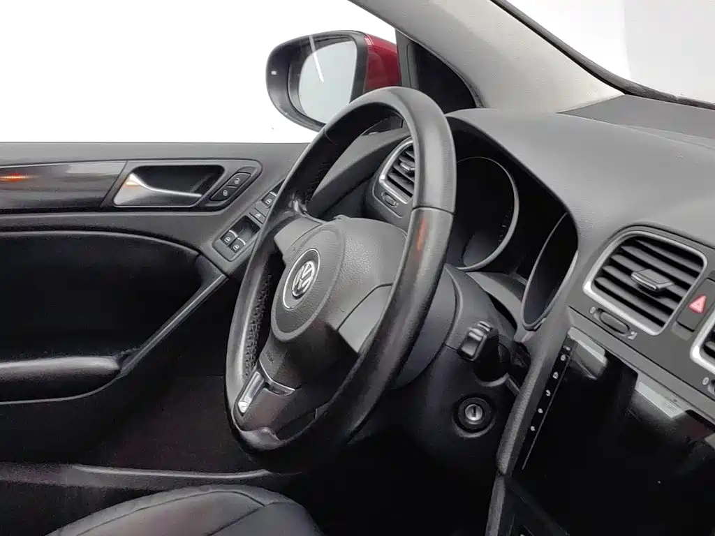 Volkswagen Golf — миниатюра 22
