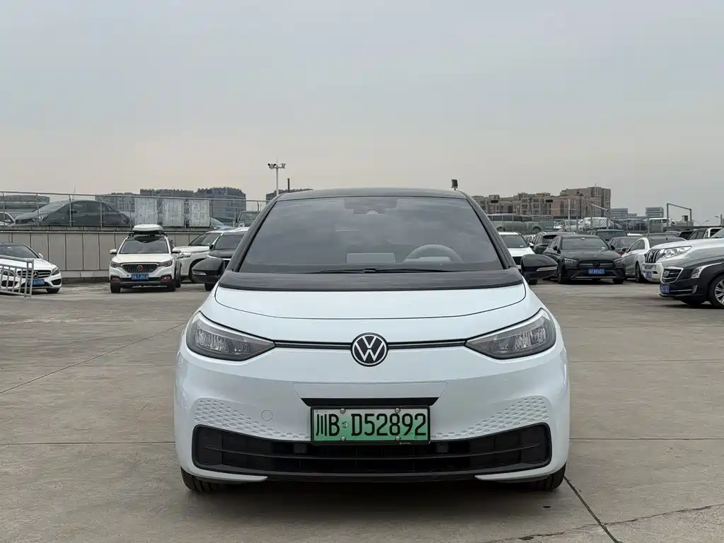 Volkswagen ID.3 — миниатюра 2
