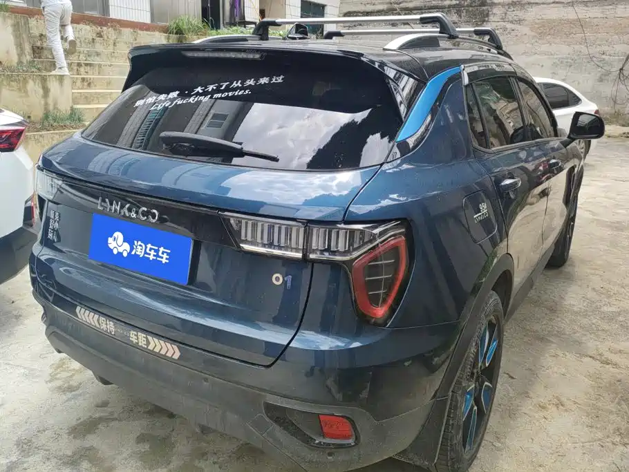 Lynk & Co 01 — миниатюра 3