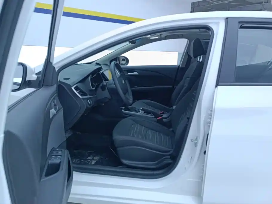 Chevrolet Cavalier — миниатюра 9
