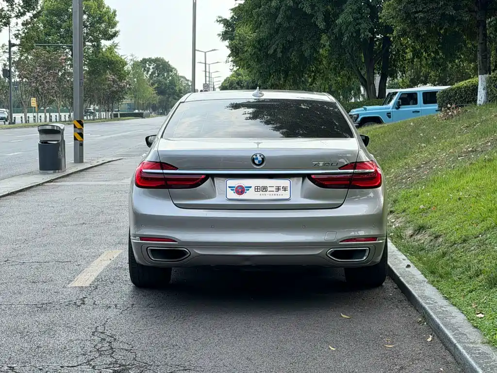 BMW 7 Series 7 2016 730Li Luxury