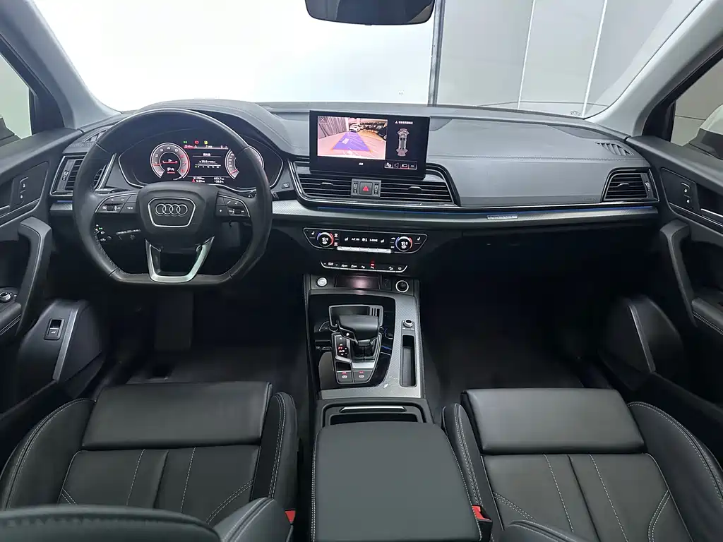 Audi Q5L 2022 40T Luxury