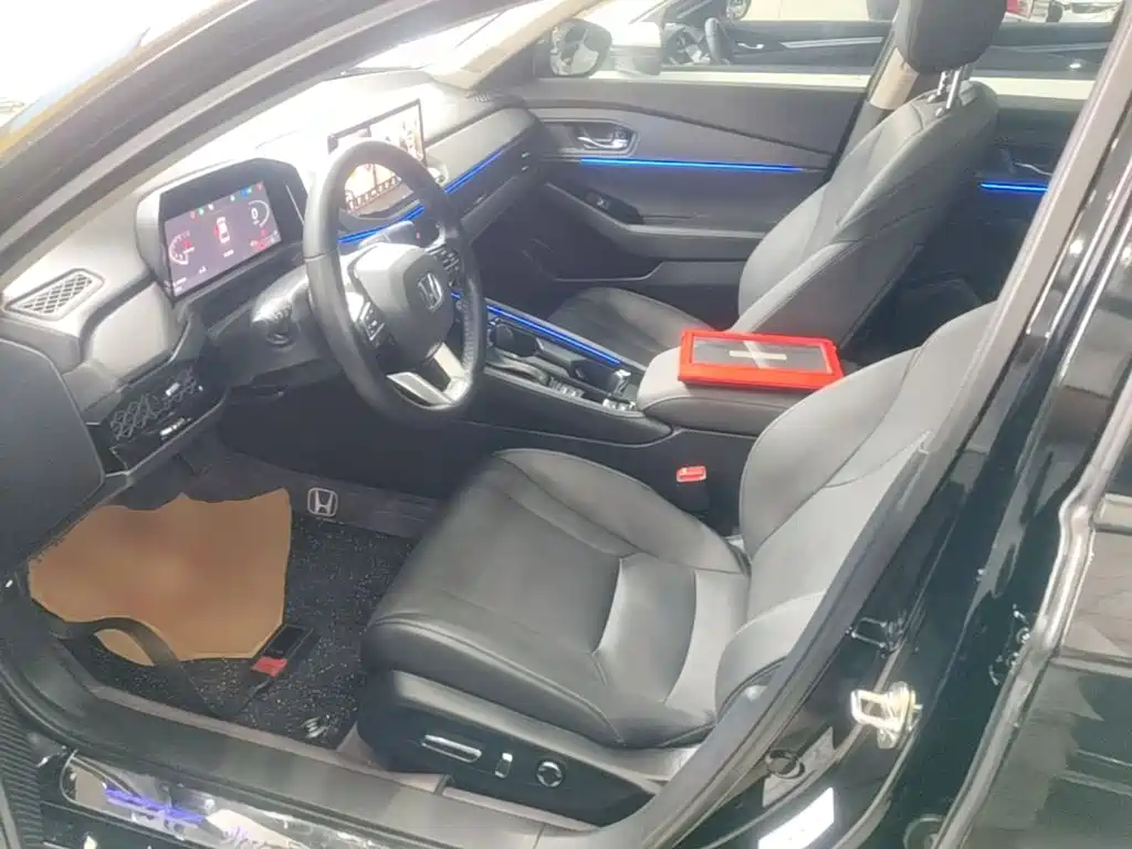 Honda Accord — миниатюра 15