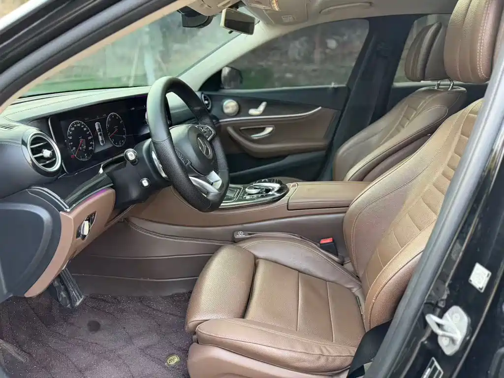 Mercedes-Benz E-Class E 2016 E 200 L Sport