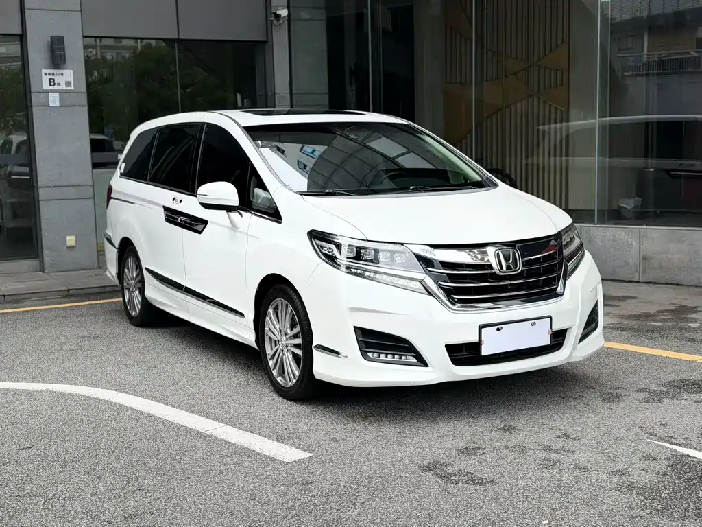 Honda Elysion — миниатюра 3