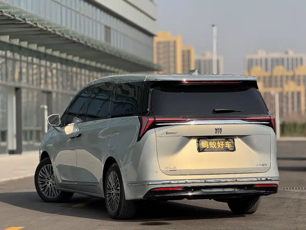 BUICK GL8 NEW ENERGY