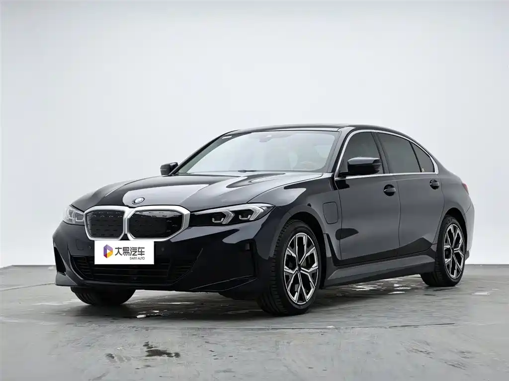 BMW i3 2023