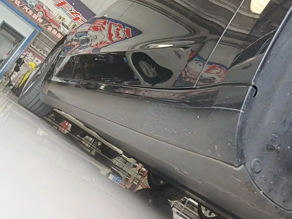 Tesla Model 3 — миниатюра 21