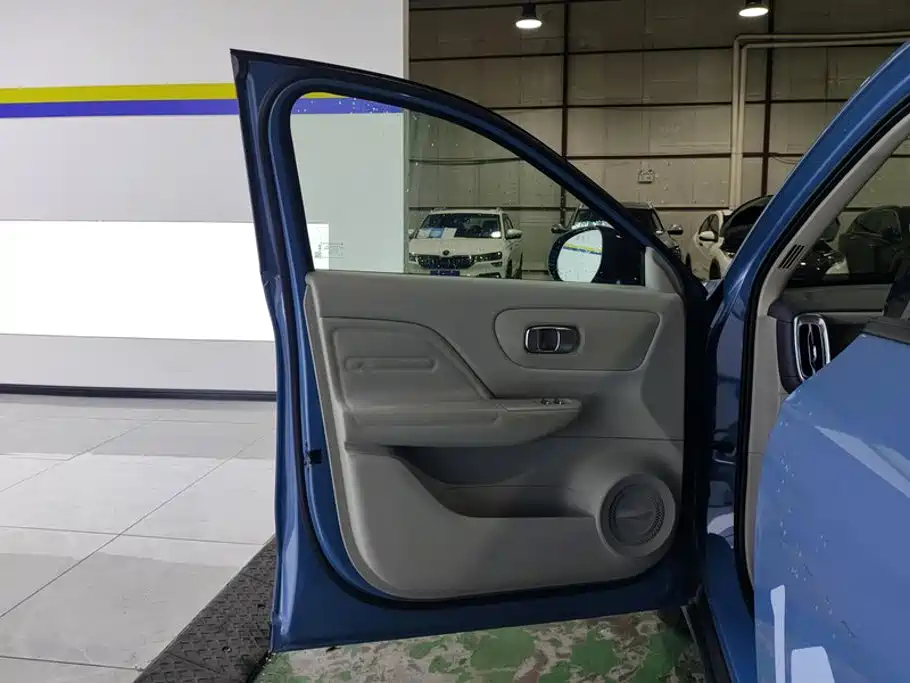 Leapmotor Leapmotor B10 — миниатюра 7