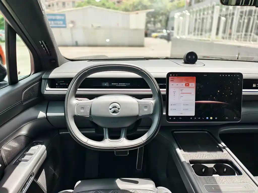 NIO ES8 — миниатюра 15