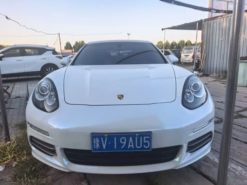 Porsche Panamera — миниатюра 2
