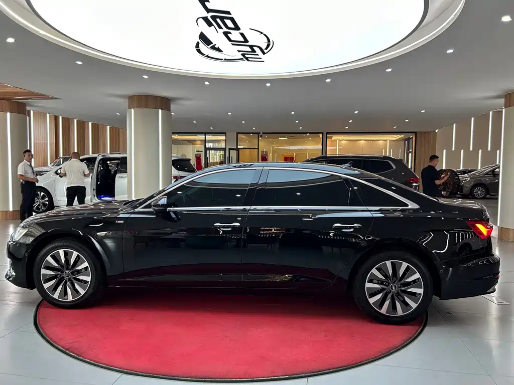 Audi A6L — миниатюра 8
