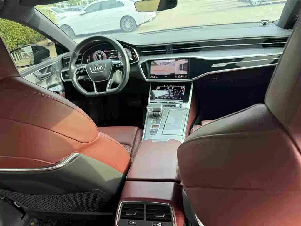 Audi A7L — миниатюра 7