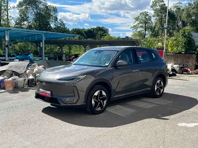 2026 Geely Galaxy E5