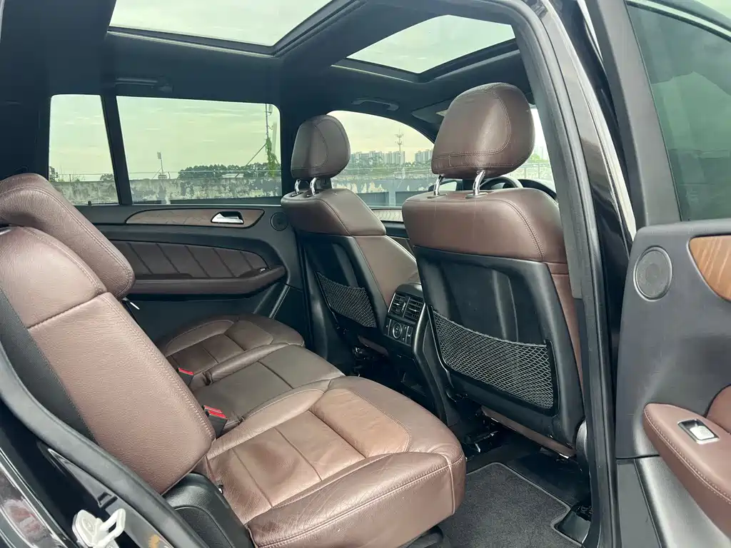 Mercedes-Benz GL-Class — миниатюра 13