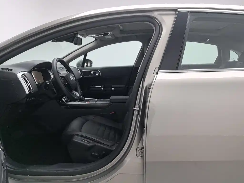 Citroen C6 — миниатюра 10
