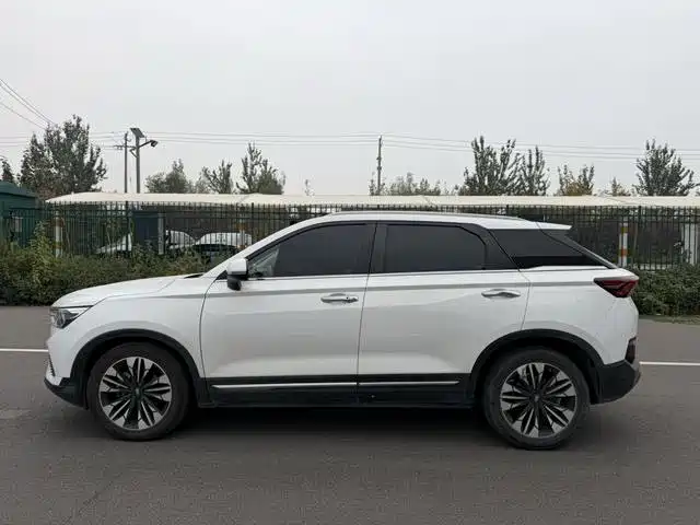 Bestune T77 — миниатюра 4
