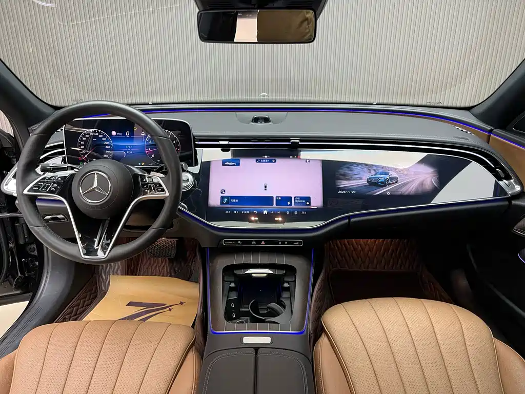Mercedes-Benz E-Class — миниатюра 6