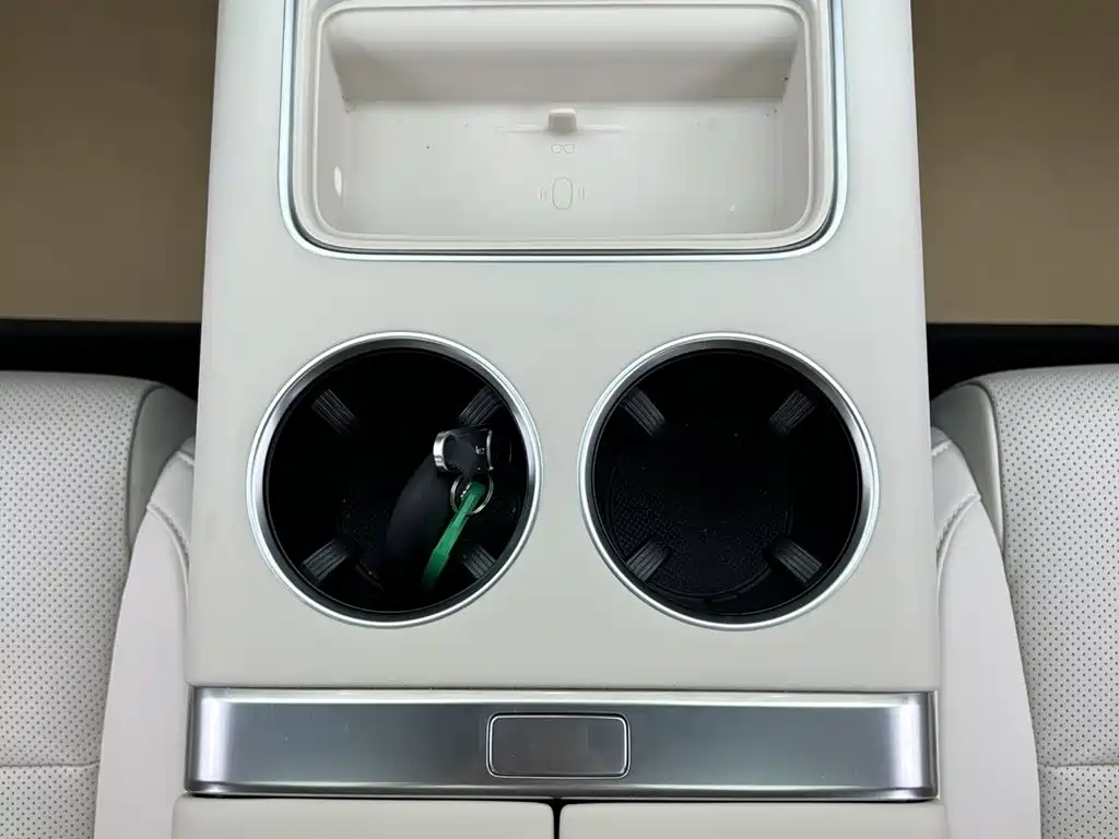 Li Auto Li L6 — миниатюра 21