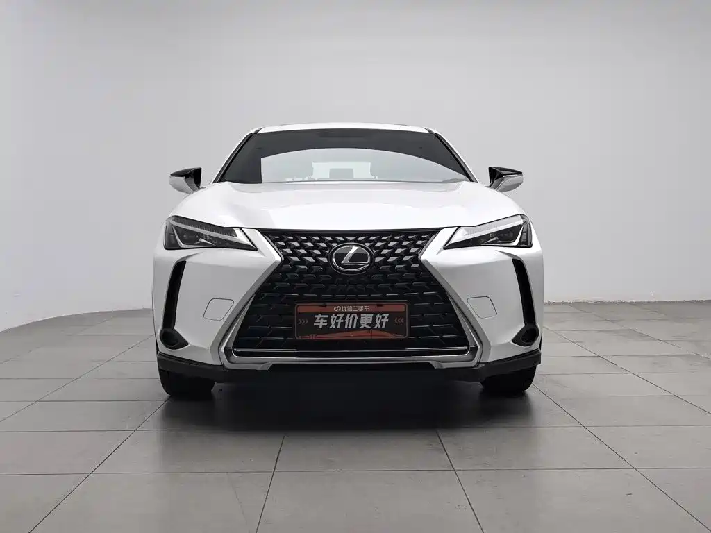 Lexus UX — миниатюра 3
