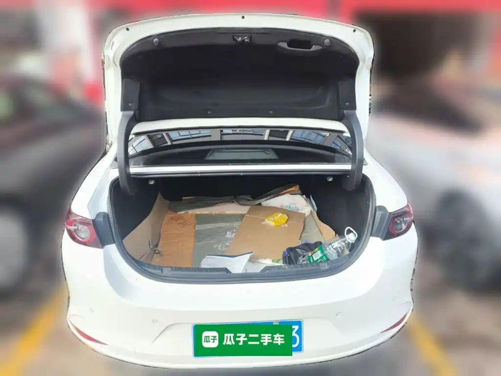 Mazda 3 Axela — миниатюра 15