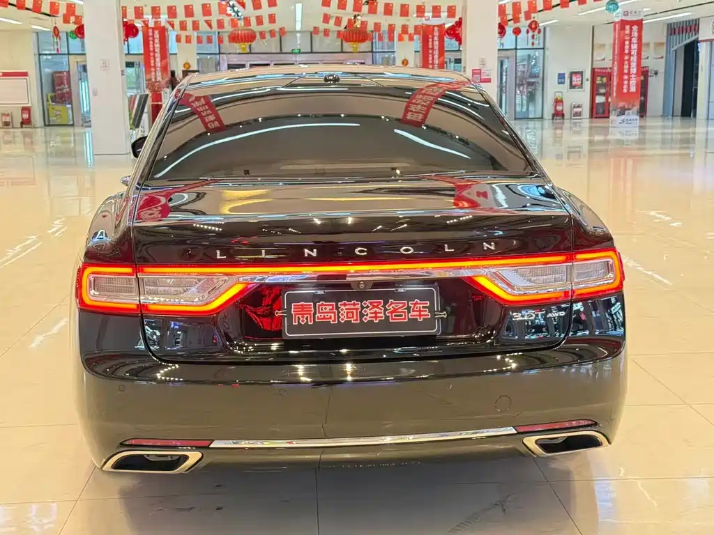 Lincoln Continental — миниатюра 18