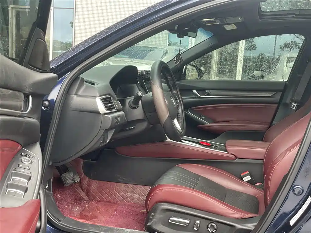 Honda Inspire — миниатюра 6