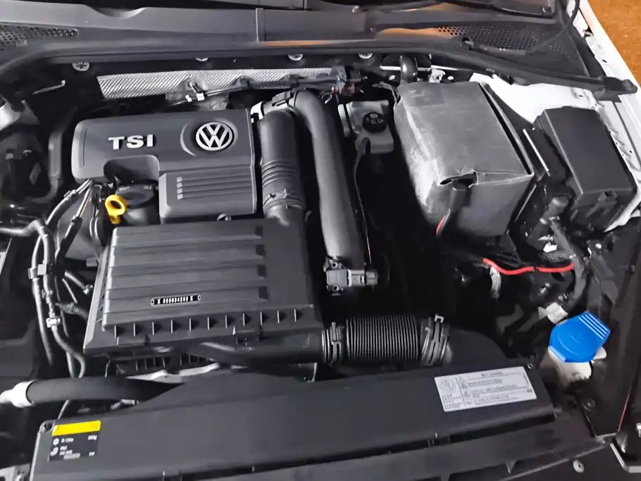 Volkswagen Golf — миниатюра 10