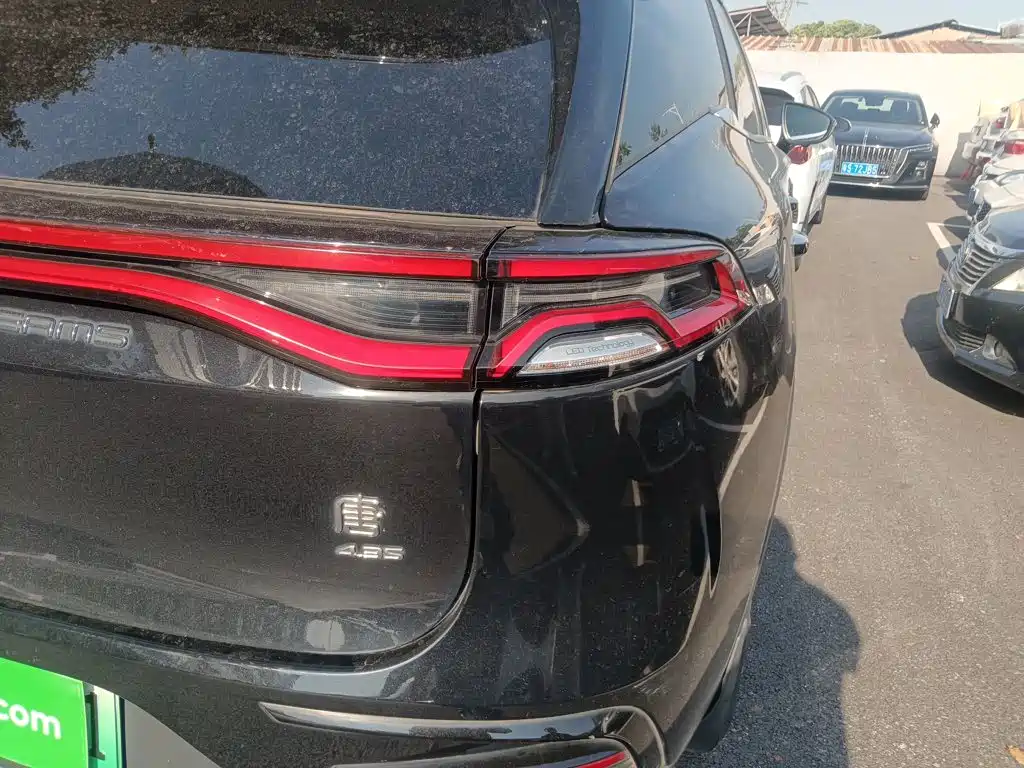 BYD Tang New Energy — миниатюра 8