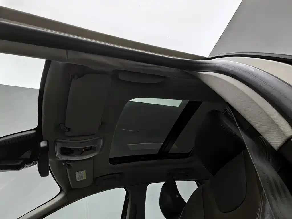 Volvo XC60 — миниатюра 14