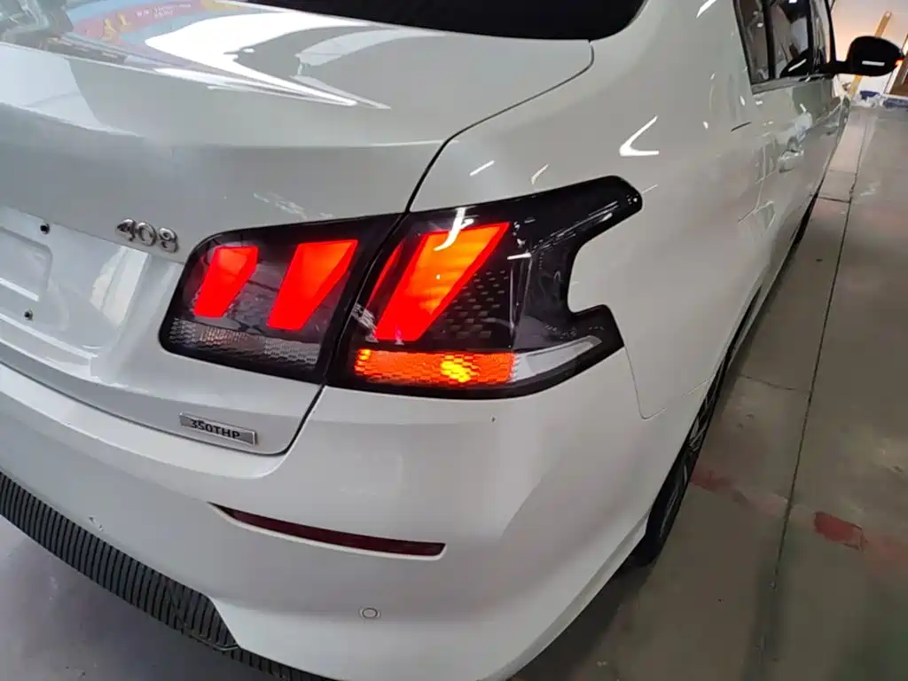 Peugeot 408 — миниатюра 8