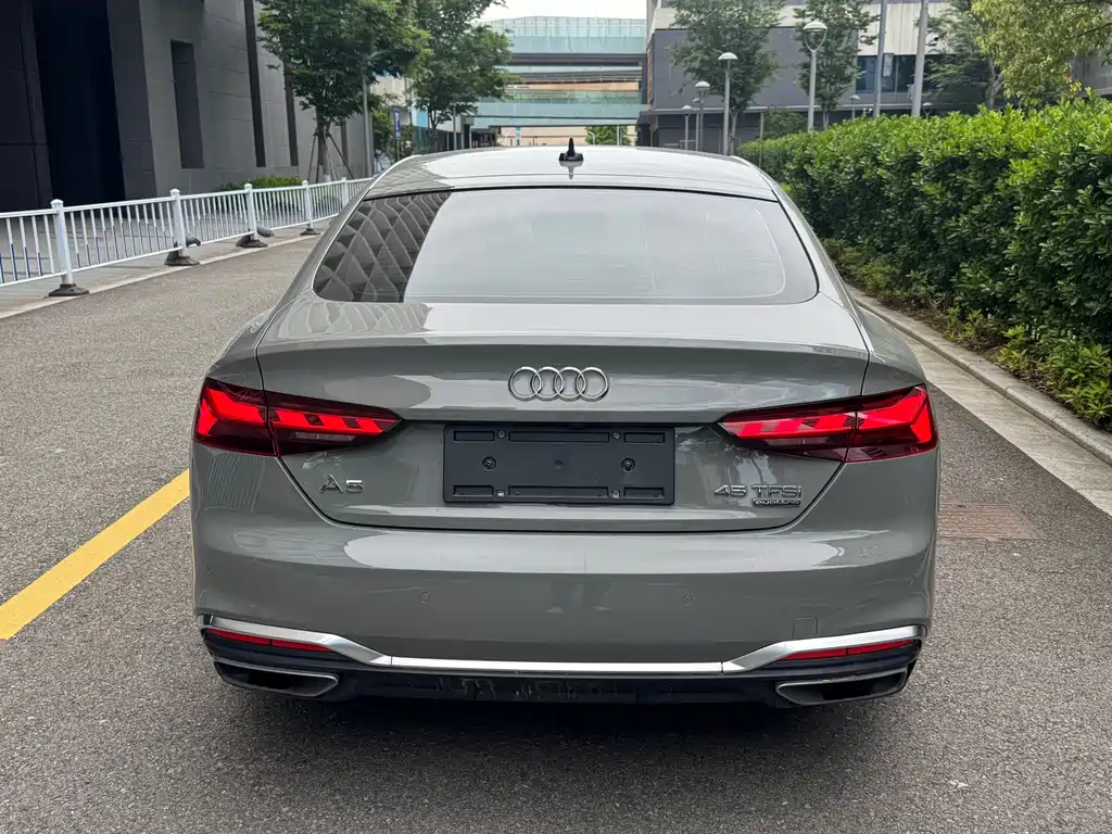 Audi A5 (Import) — миниатюра 13