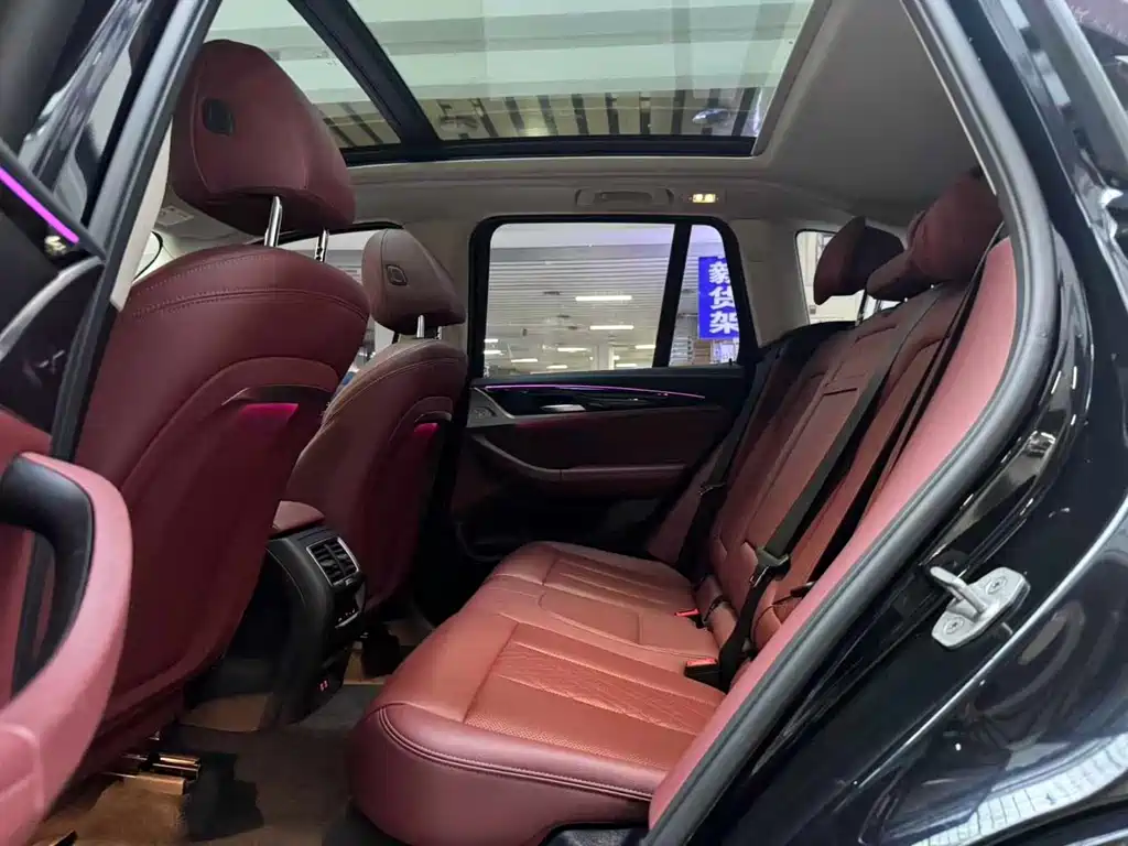 BMW X3 — миниатюра 13