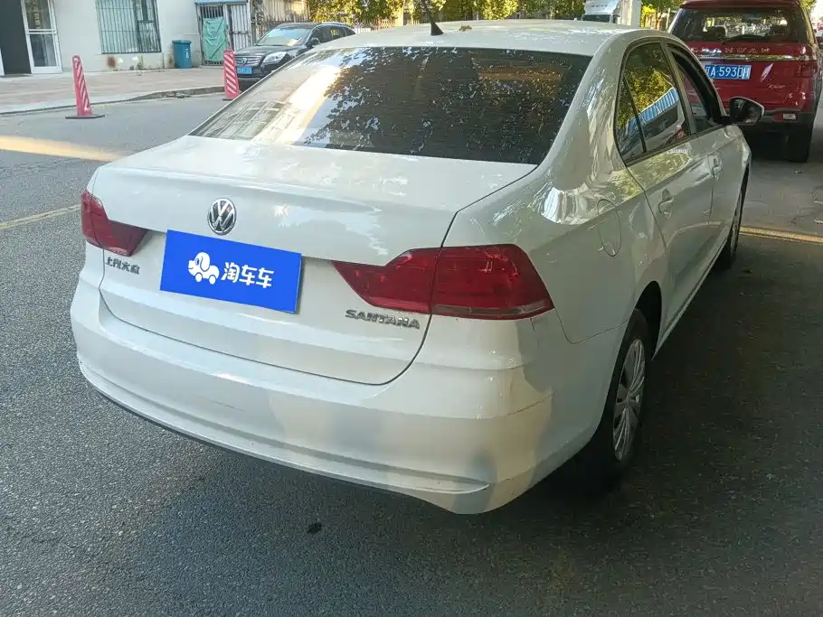 Volkswagen Santana — миниатюра 3