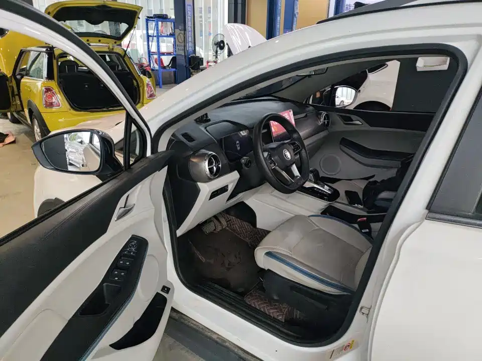BYD Yuan Pro Pro 2023 401KM Luxury