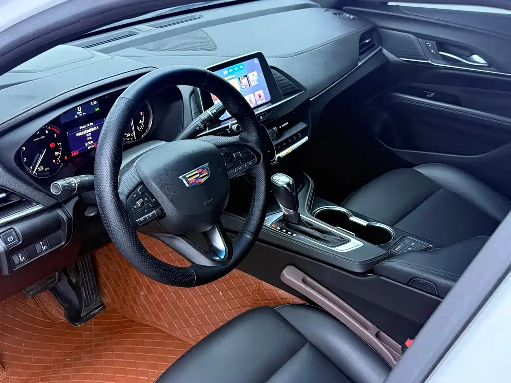 Cadillac CT4 — миниатюра 11