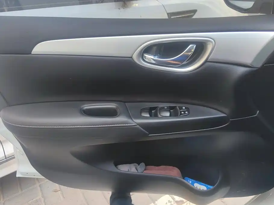 Nissan Sylphy — миниатюра 7