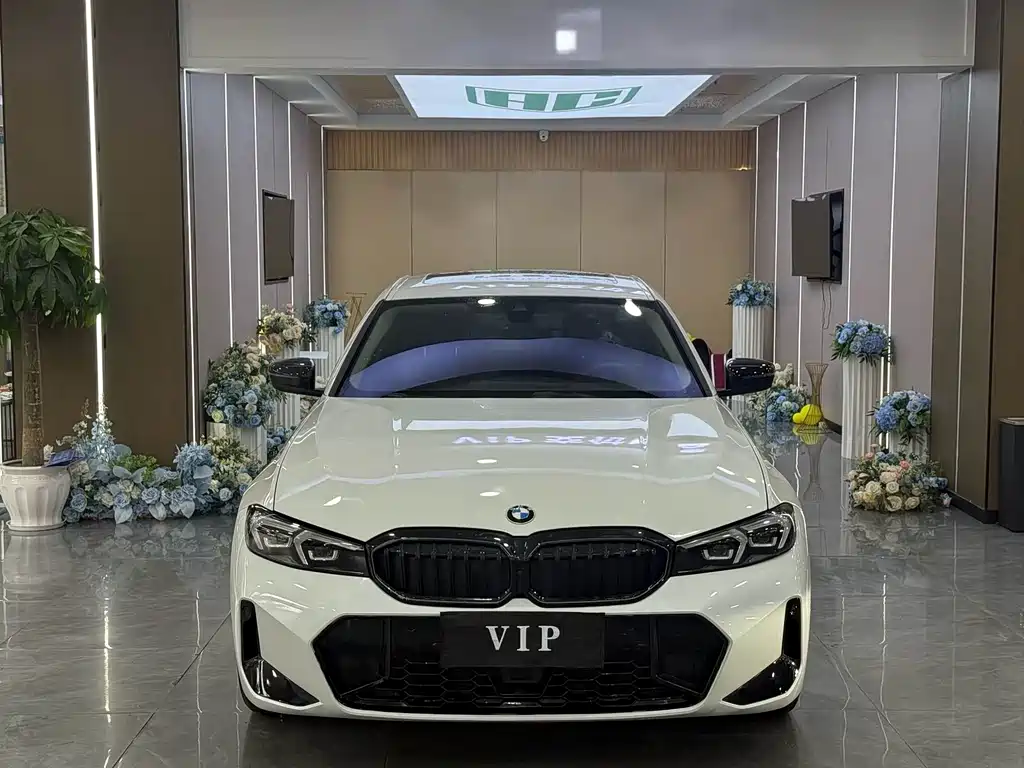 BMW 3 Series 3 2025 330Li M Sport