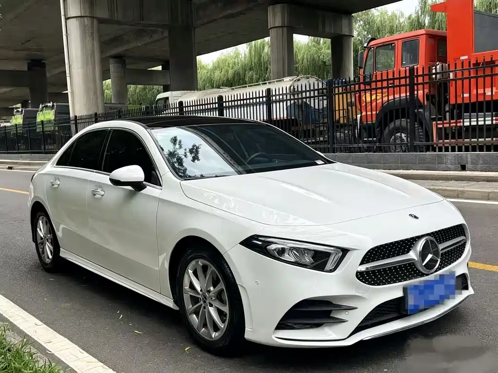 Mercedes-Benz A-Class A 2022 A 200 L Sport