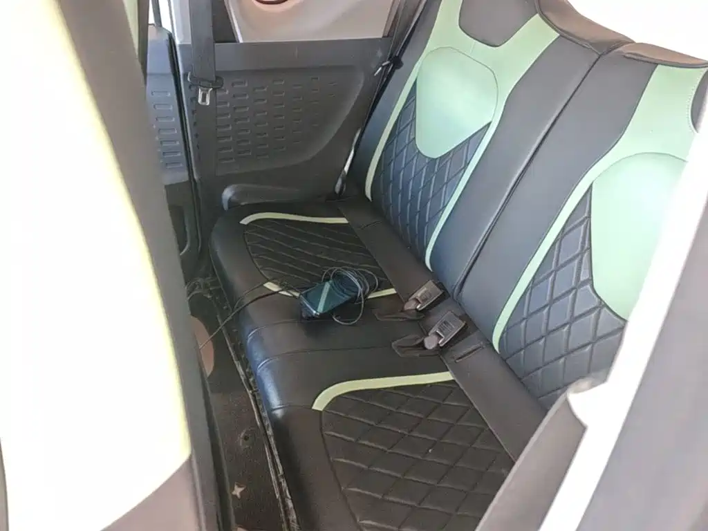 Wuling MINIEV — миниатюра 17