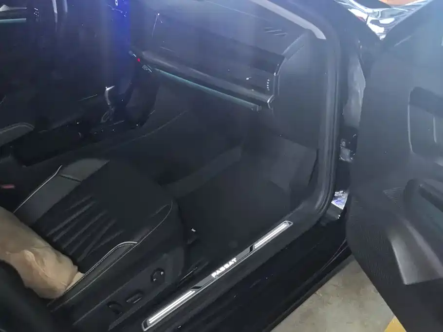 Volkswagen Passat — миниатюра 8