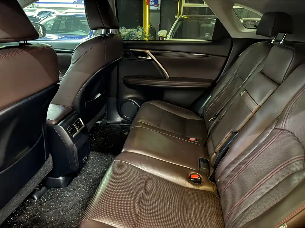 Lexus RX 2020 300 Elegant VI