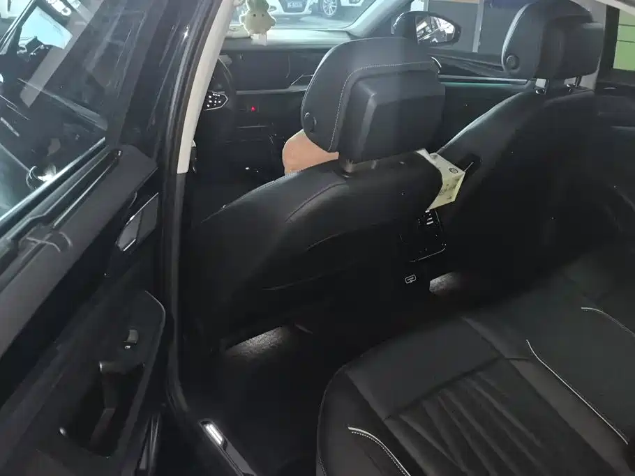 Volkswagen Passat — миниатюра 11