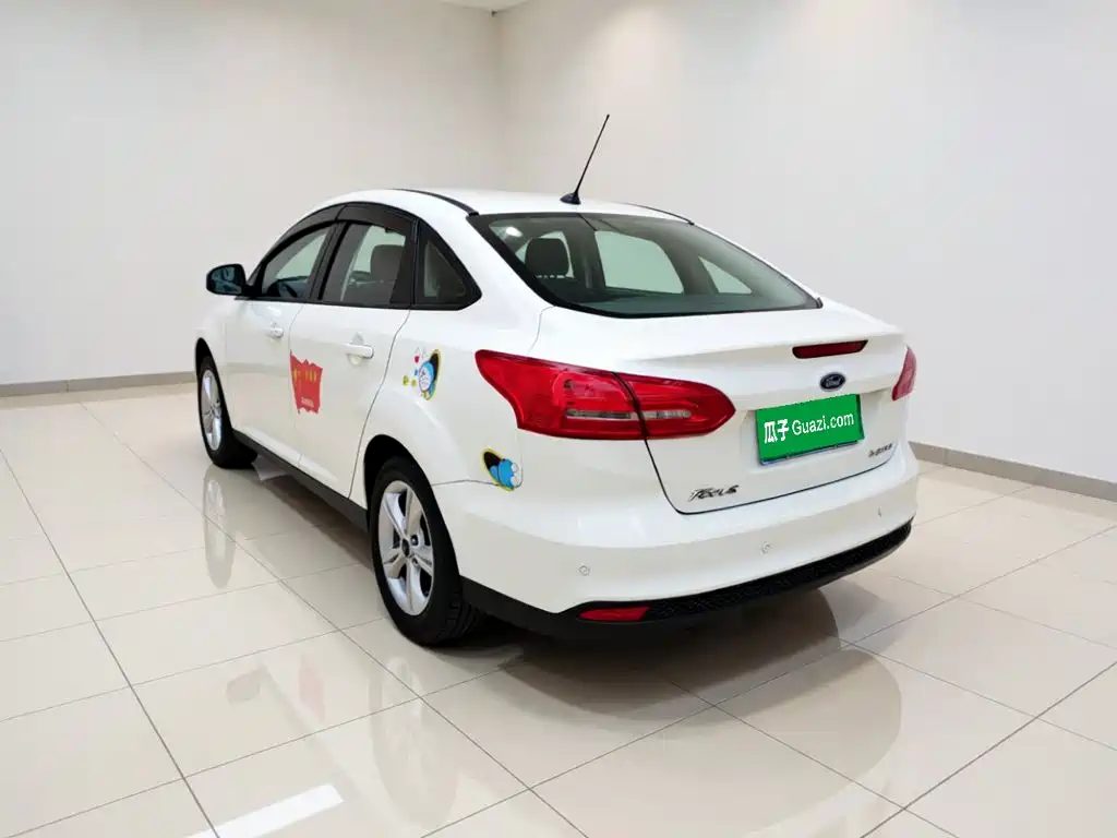 Ford Focus — миниатюра 4
